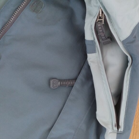 Helly Hansen Jacket, Size - M - Picture 4 of 7